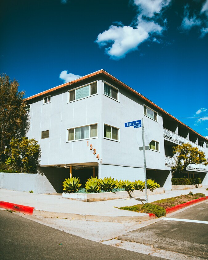 1334 Barry Ave, Los Angeles, CA 90025 Apartments in Los Angeles, CA