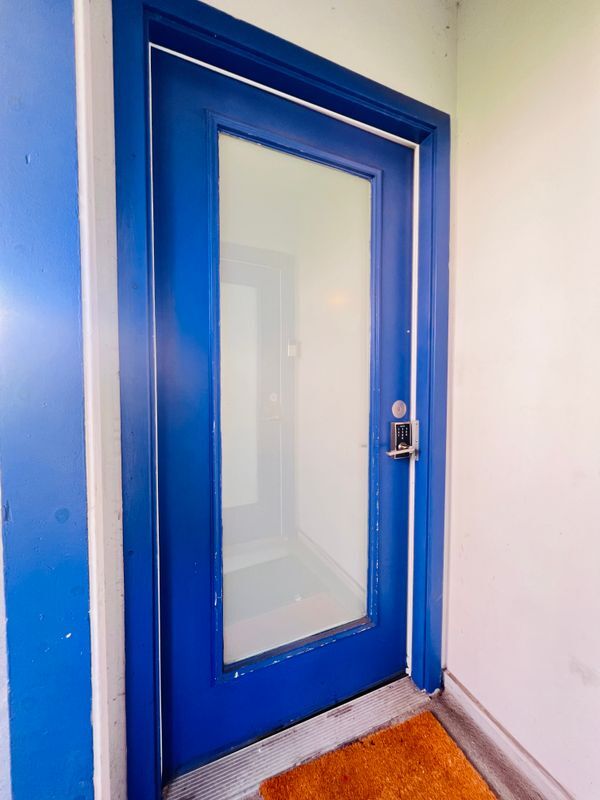 Foto del edificio - 5525 Harold Way