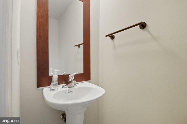 Foto del edificio - 15372 Bronco Way