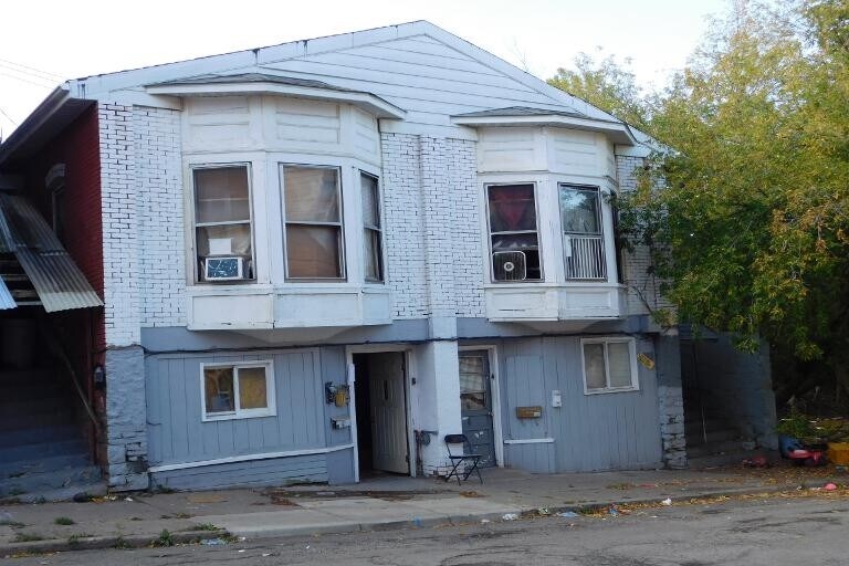 12 Broad St, Johnson City, NY 13790 Apartments in Johnson City, NY