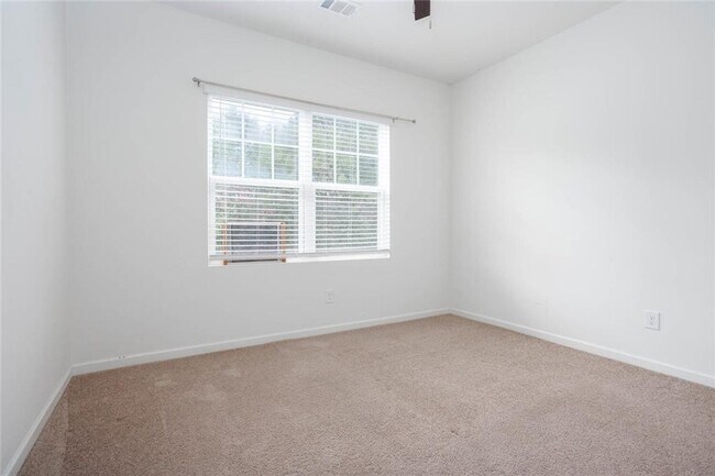 Building Photo - 24 Seattle Slew Way