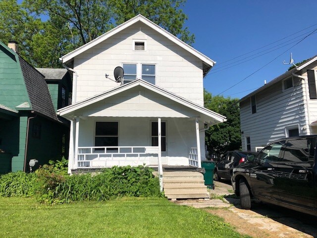 Primary Photo - 313 N Magnolia Ave