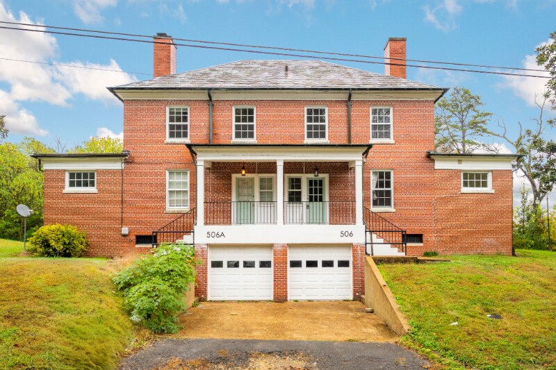 Primary Photo - 506a N Thomas Rd