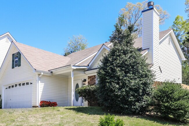 Foto del edificio - 525 Hillcrest Cross Rd