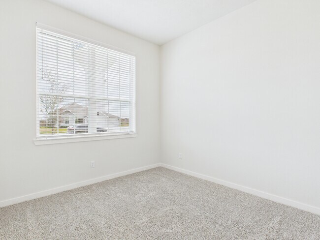 Building Photo - 1906 Viva Rd