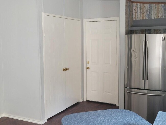 Building Photo - 119 Rebecca Ln