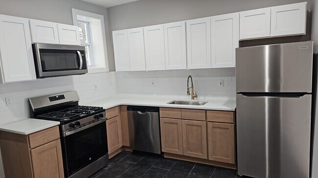 Foto del edificio - 2806 Cantrell St