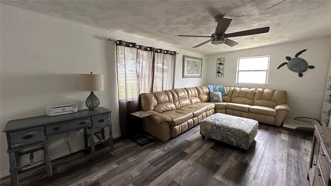 Foto del edificio - 526 Alta Vista