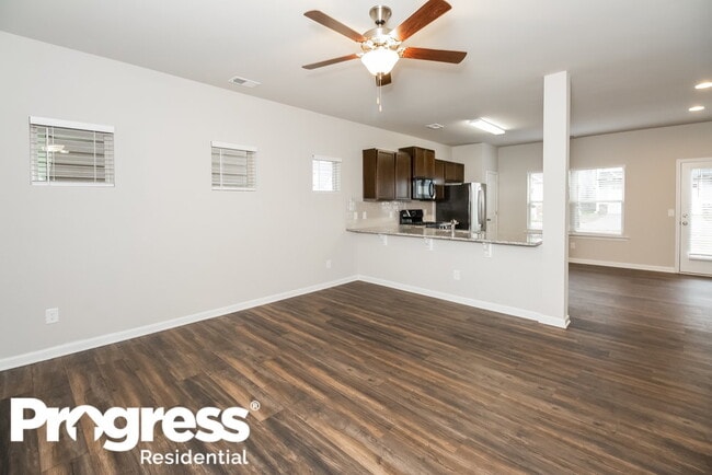 Building Photo - 139 Preserve Dr
