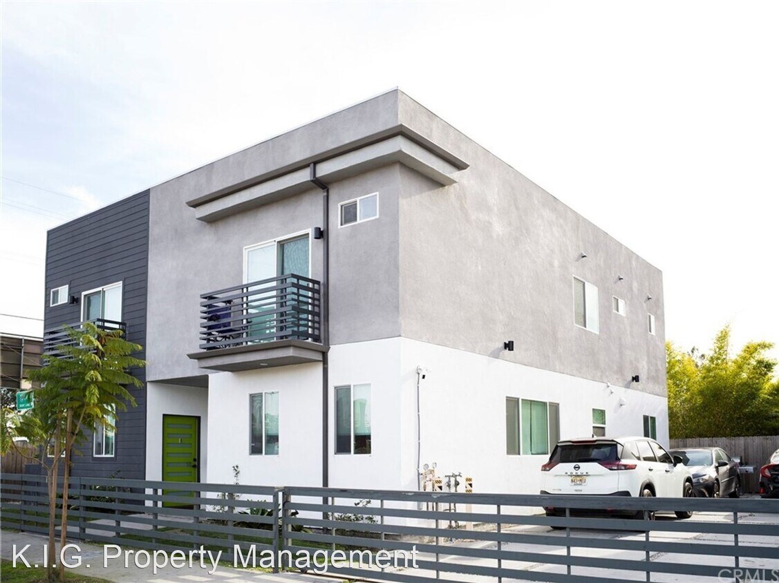 Foto principal - 4 br, 4 bath Apartment - 2320 S Mansfield ...