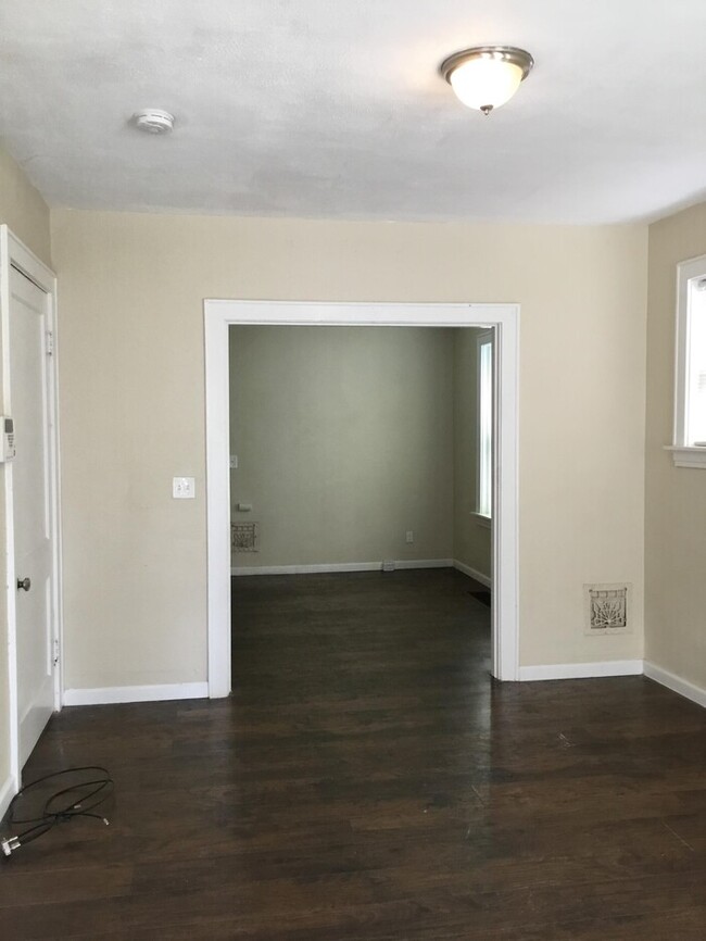 Foto del edificio - 3711 Winnebago St