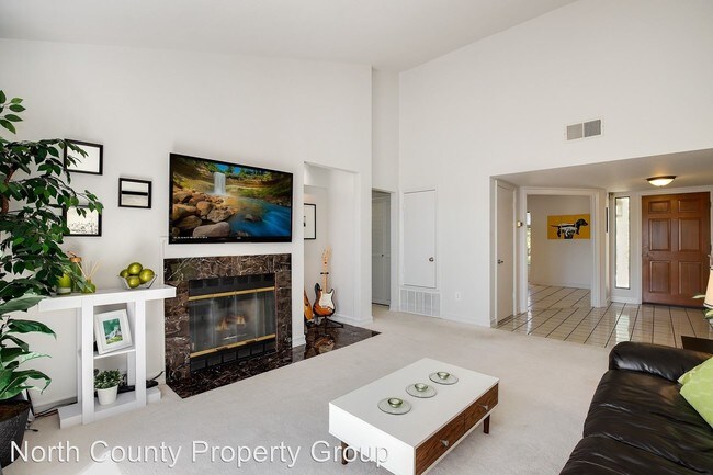 Building Photo - 2 br, 2 bath House - 7315 Calle Alma