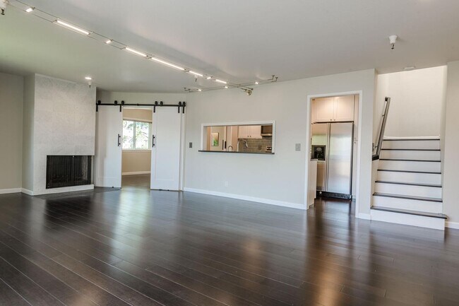 Foto del edificio - EPIC REA:End-Unit & Top 2 Floor (Penthouse...