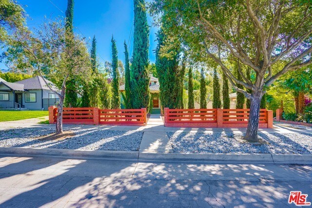 Primary Photo - 1854 El Sereno Ave