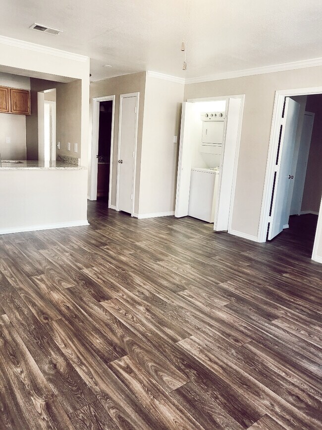 The Cliffside Apartments Apartments 4535 Schertz Rd San Antonio, TX