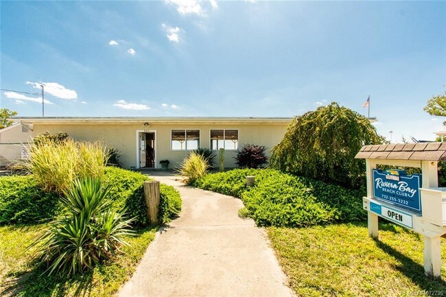 Foto del edificio - 171 Silver Bay Rd