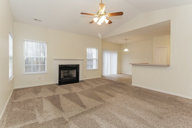 Foto del edificio - 9321 White Aspen Pl
