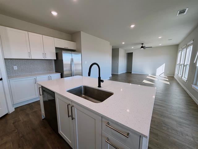 Foto del edificio - 3842 Clovis St