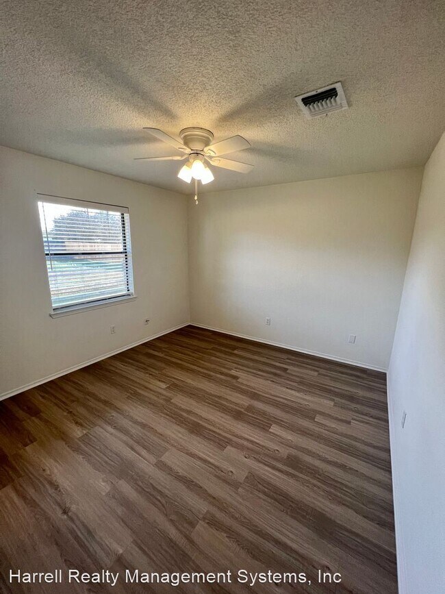 Building Photo - 4 br, 2 bath House - 501 Angel Fire
