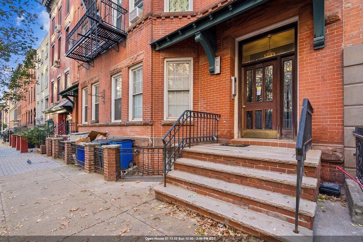 Foto principal - 318 Hudson St