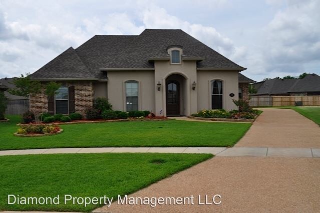 Primary Photo - 4 br, 3 bath House - 108 Button Willow Drive