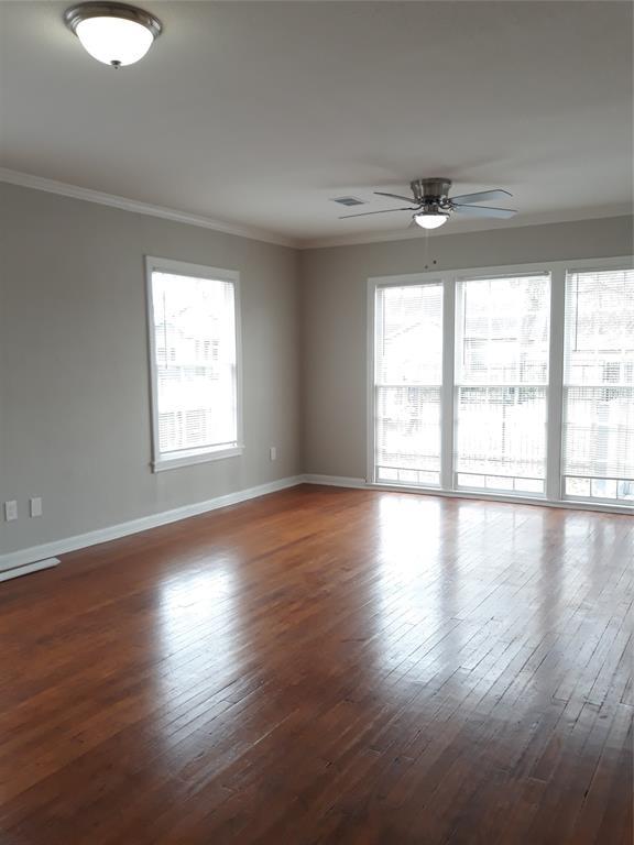 Foto del edificio - 1034 St Clair St