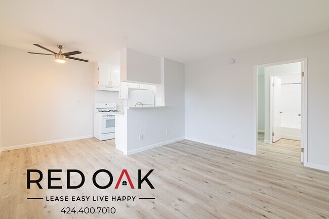 Building Photo - Cheerful One Bedroom with a Private Balcon...