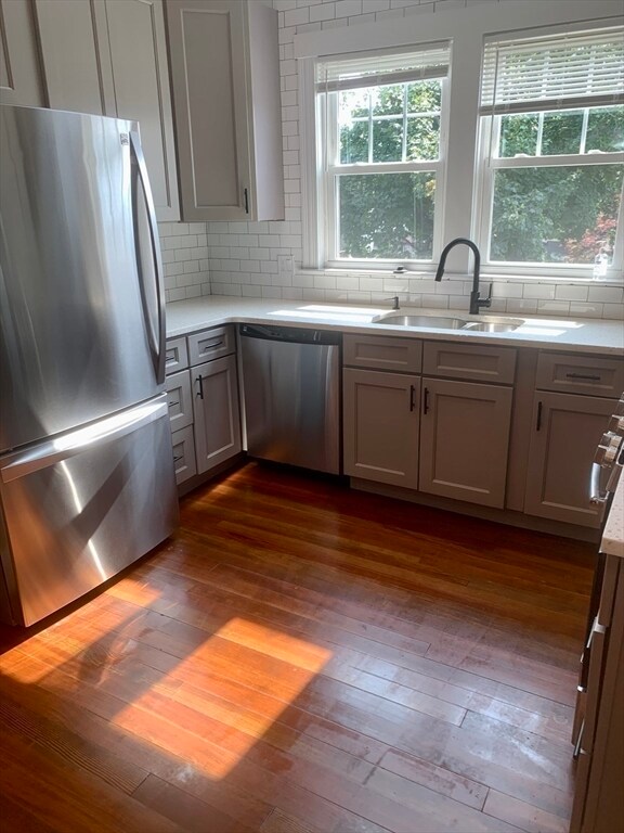 Foto del edificio - 229 Neponset Valley Pkwy