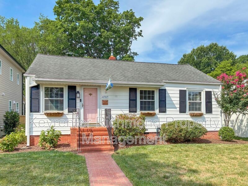 Photo - 4707 Fitzhugh Avenue