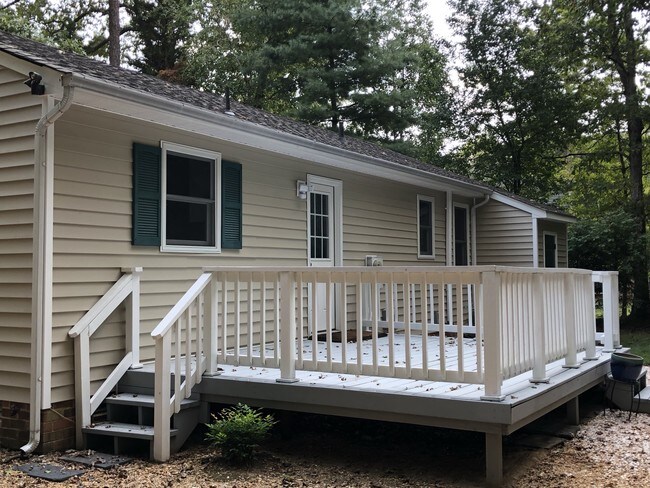Building Photo - 8442 Den Bark Dr