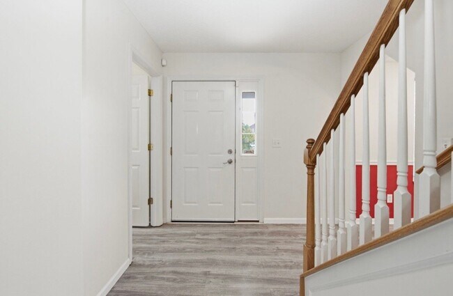 Foto del edificio - 7649 Tollgate Ct