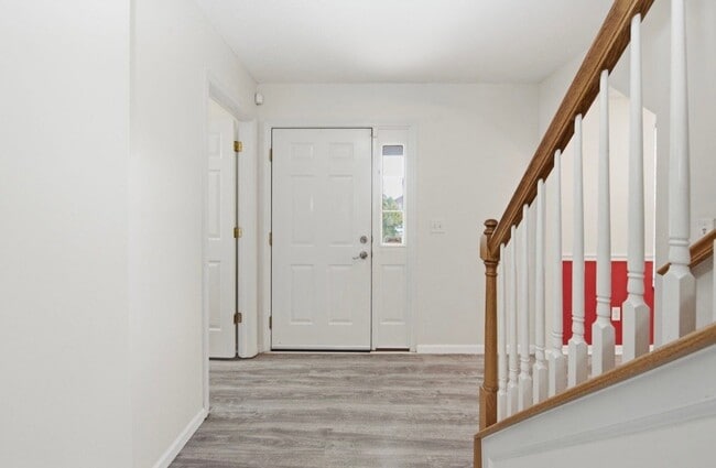Photo - 7649 Tollgate Ct (Fairfield, OH) House