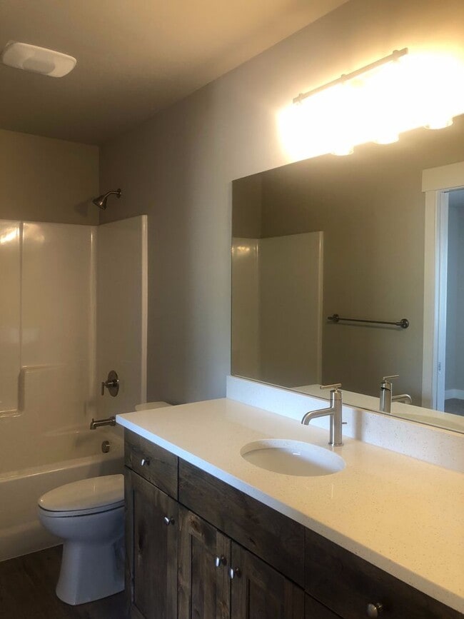 Building Photo - 20136 Reed Ln