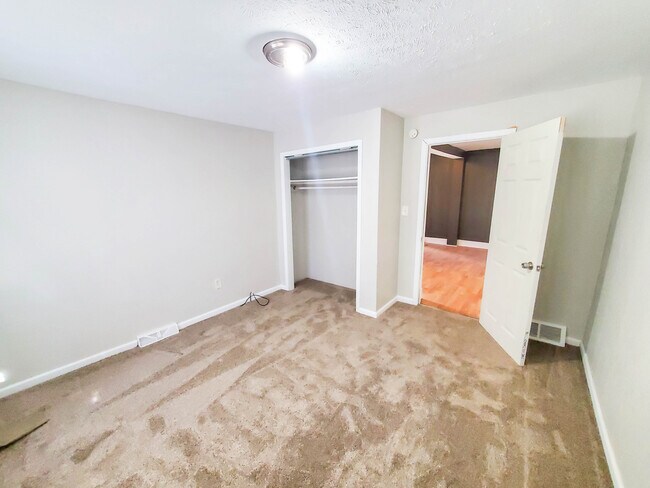 Foto del edificio - 754 E 12th St