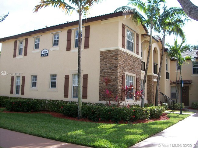 Foto del edificio - 3370 NE 14th Dr