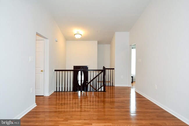 Building Photo - 3809 Volta Ave