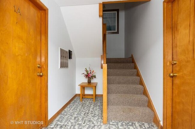 Building Photo - 17224 66th Ct
