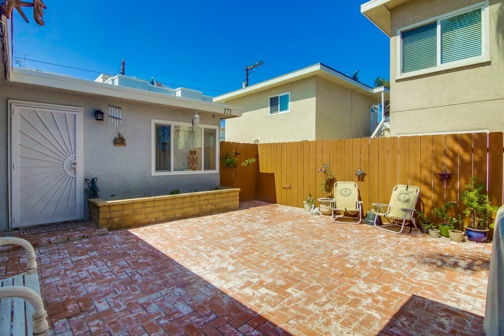 171 Date Ave, Imperial Beach, CA 91932 Apartments in Imperial Beach