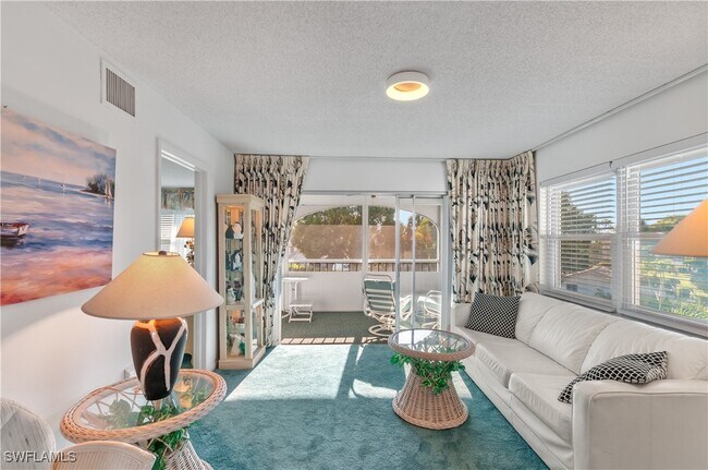 Foto del edificio - 5 High Point Cir W