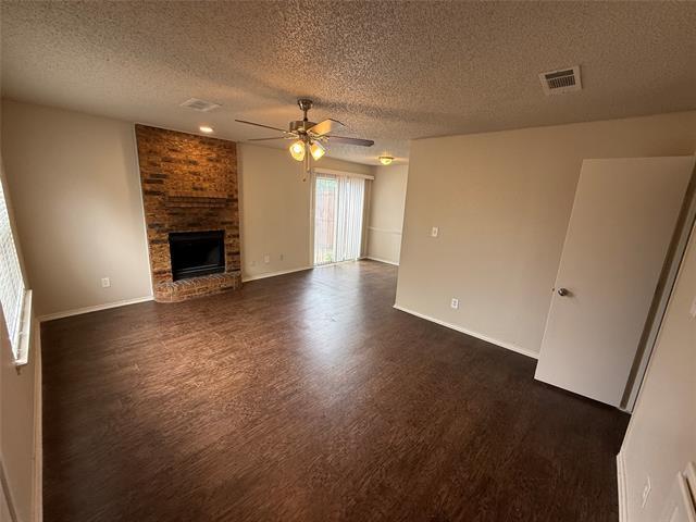 Building Photo - 5912 Holiday Ln