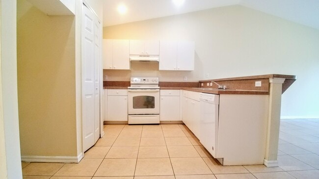 Photo - 4530 24th St SW House