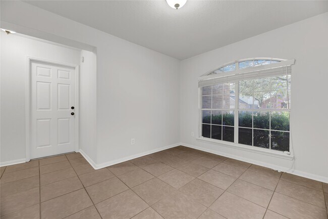 Foto del edificio - 1906 Rock Ridge Dr