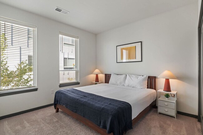 Foto del edificio - 6160 N Rural St