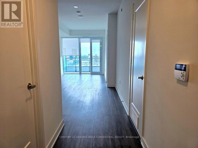 Building Photo - 70 Princess St