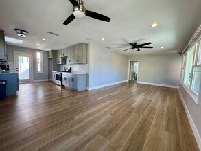 Building Photo - 9691 Elon Ave