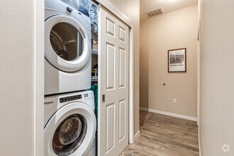 1BR, 1BA - 690SF - Laundry - Conifer Ridge Apartments