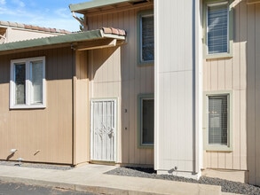 Building Photo - 3105 Garden Cir