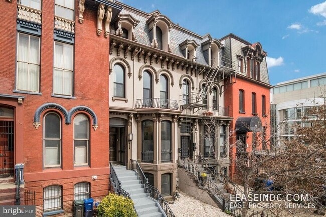 Photo - 905 M St NW Apartment