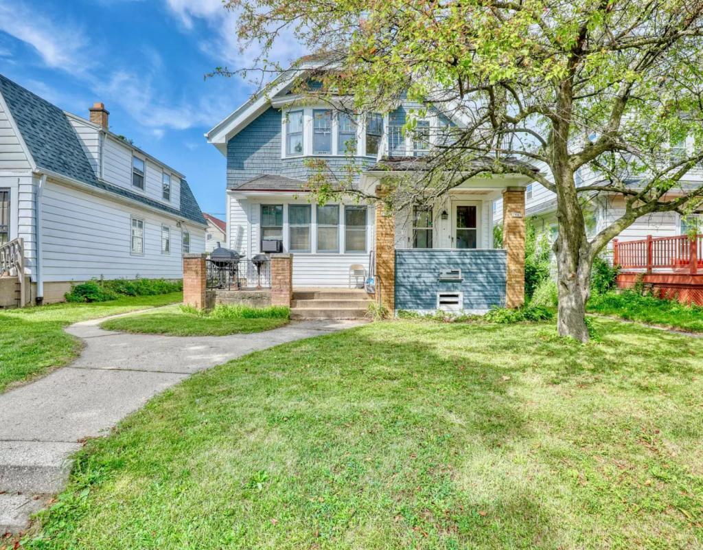 Primary Photo - 2863 N 49th St