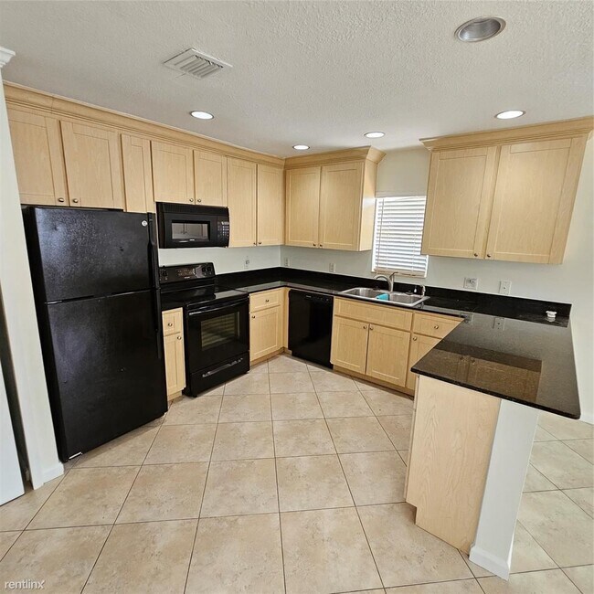 Building Photo - 2 br, 2 bath House - 1443 Windsor Ct